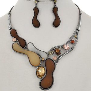 HEMATITE TONE BROWN STATEMENT NECKLACE SET